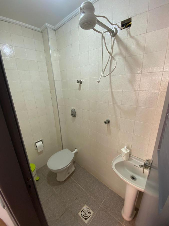 Apartamento Com Estacionamento, Wi-Fi, Ar Condicionado A 300 Metros Da Praia Da Enseada No Guaruja. Eksteriør bilde