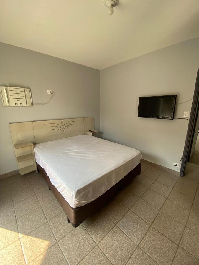 Apartamento Com Estacionamento, Wi-Fi, Ar Condicionado A 300 Metros Da Praia Da Enseada No Guaruja. Eksteriør bilde