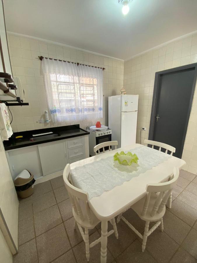 Apartamento Com Estacionamento, Wi-Fi, Ar Condicionado A 300 Metros Da Praia Da Enseada No Guaruja. Eksteriør bilde