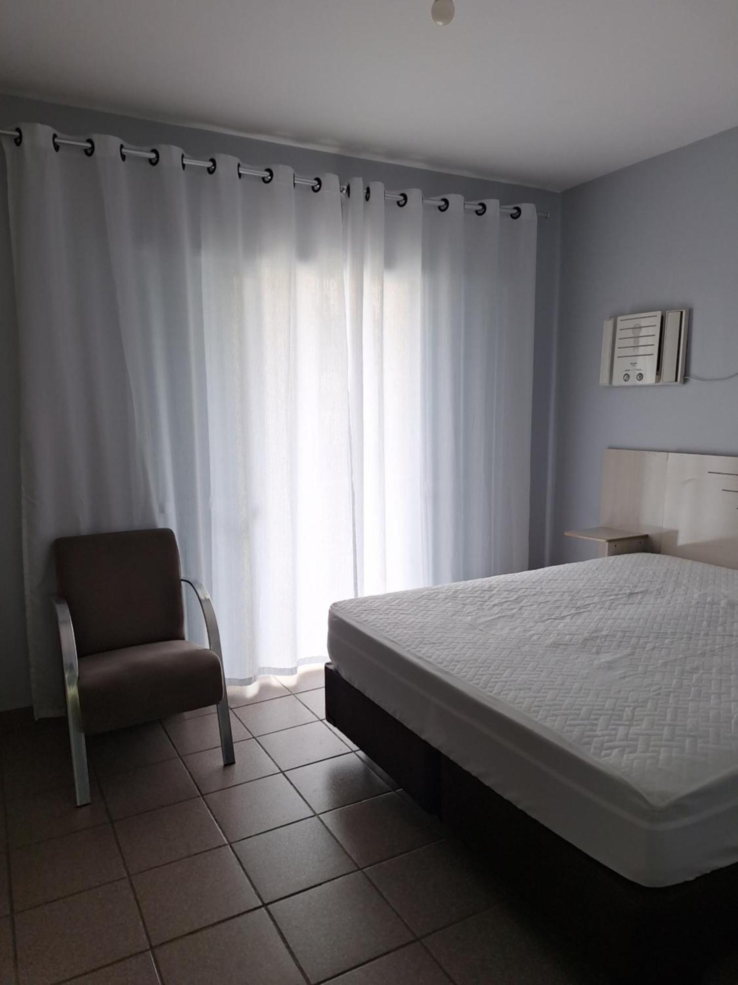 Apartamento Com Estacionamento, Wi-Fi, Ar Condicionado A 300 Metros Da Praia Da Enseada No Guaruja. Rom bilde