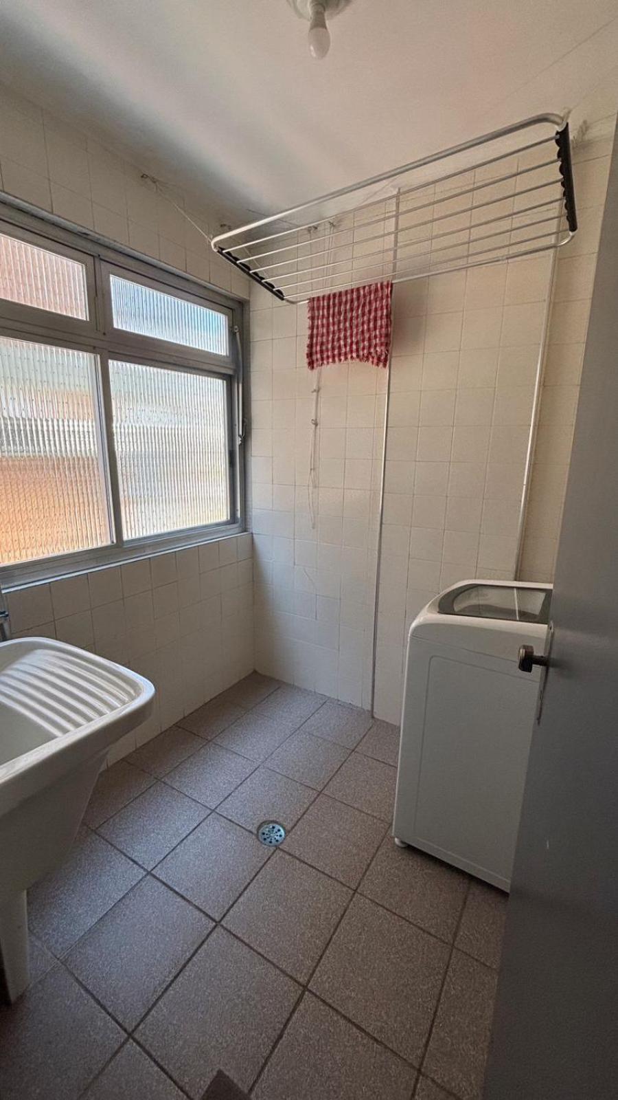 Apartamento Com Estacionamento, Wi-Fi, Ar Condicionado A 300 Metros Da Praia Da Enseada No Guaruja. Eksteriør bilde